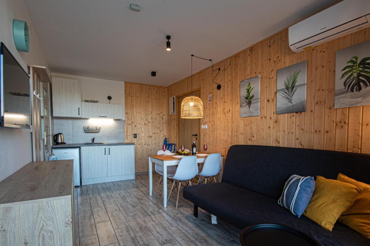 Domki i Apartamenty Al Mare Sianozety Exteriör bild